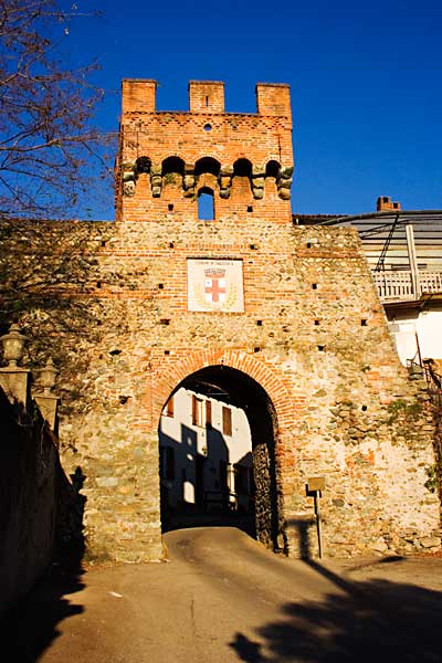 Porta medieval de Salussola