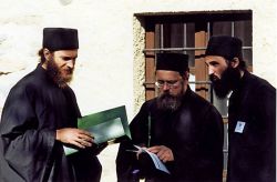 Bose -1998, monks from Kovilj