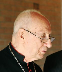 il cardinale Roger Etchegaray