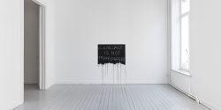 Mel Bochner, Language Is Not Transparent (il linguaggio non è trasparente) [Brussels] 2017, Gladstone Gallery, Belgiuo