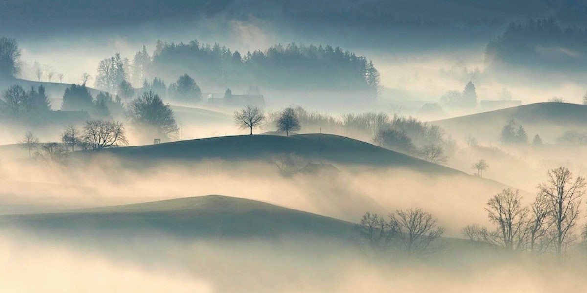 000_000_21_04_19_colline