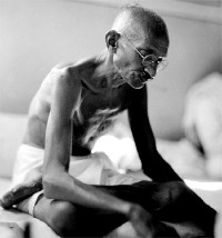 Leggi tutto: Mohandas K. Gandhi